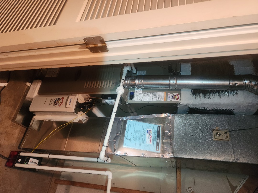 Marietta, GA - Installed new Carrier Infinity high efficiency gas furnace Infinity Mytouch WIFI Thermostat Carrier High Efficiency condensers and Aprilaire media filter 