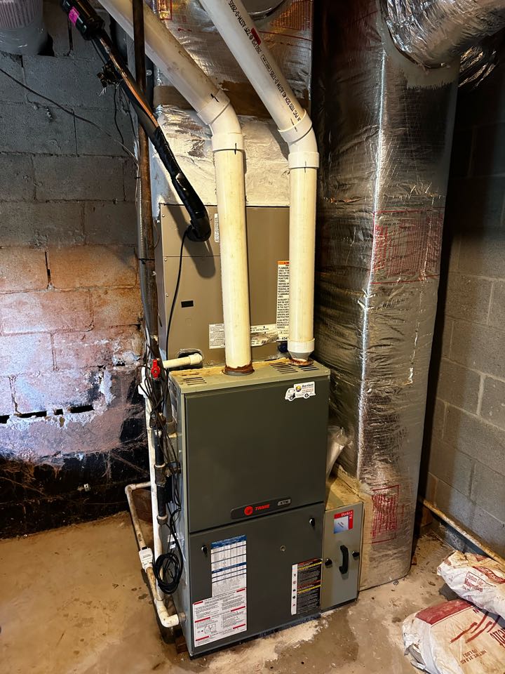 Marietta, GA - Replaced existing cooling system serving the main floor. Replaced thermostat with new Ecobee thermostat. Charged air conditioner and checked for proper drainage. System is cooling as needed. Thank you for choosing Bartlett Heating and Cooling. 