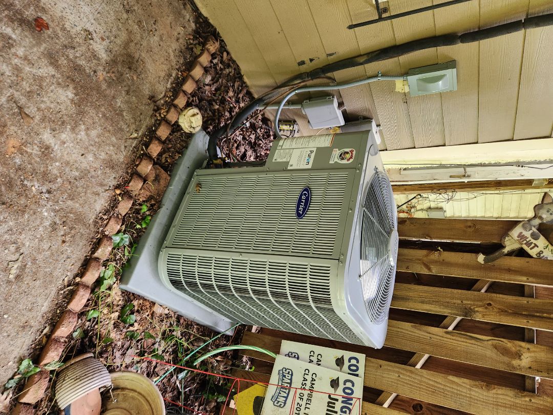 Marietta, GA - Installed new Carrier High Efficiency 2stage variable speed gas furnace Carrier condenser with Aprilaire media filter 