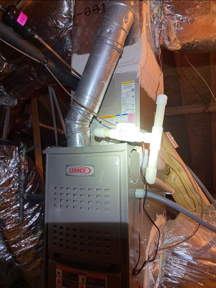 Failed TXV in evaporator coil.