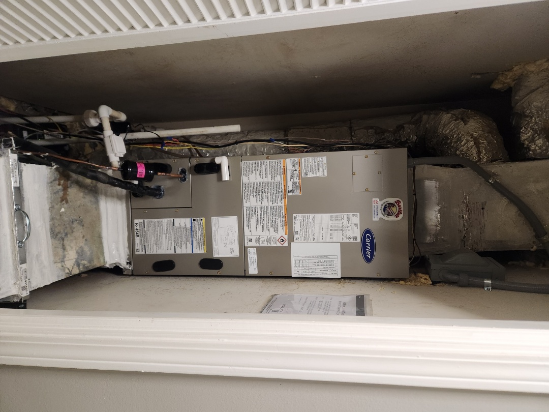 Atlanta, GA - Installed new Carrier High Efficiency Airhandler with Carrier High Efficiency condenser 