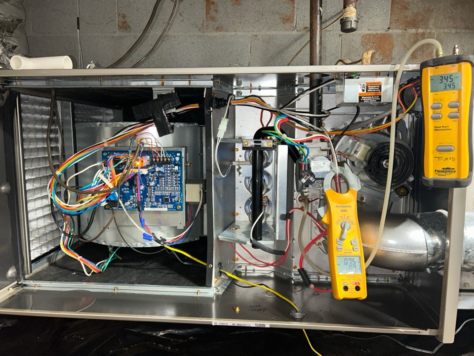 HVAC heating maintenance on Carrier furnace in Smyrna. Replaced Aprilaire media filter. 