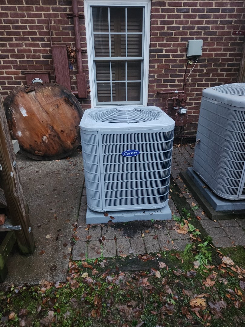 Marietta, GA - Installed new Carrier High Efficiency 2stage variable speed gas furnace Carrier 2stage condenser Ecobee Wifi Thermostat and Aprilaire media filter 