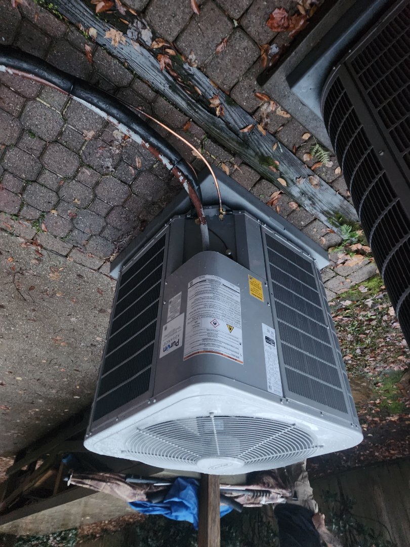 Marietta, GA - Installed new Carrier High Efficiency 2stage variable speed gas furnace Carrier 2stage condenser Ecobee Wifi Thermostat and Aprilaire media filter 