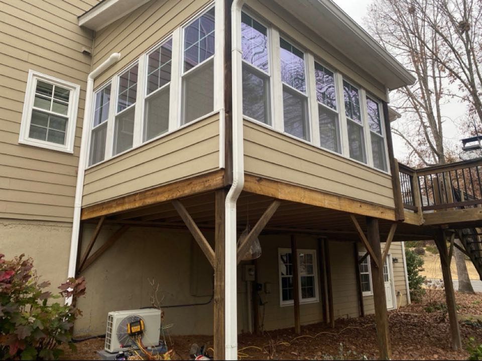 Carrier mini split high efficiency conditioning the sun porch.