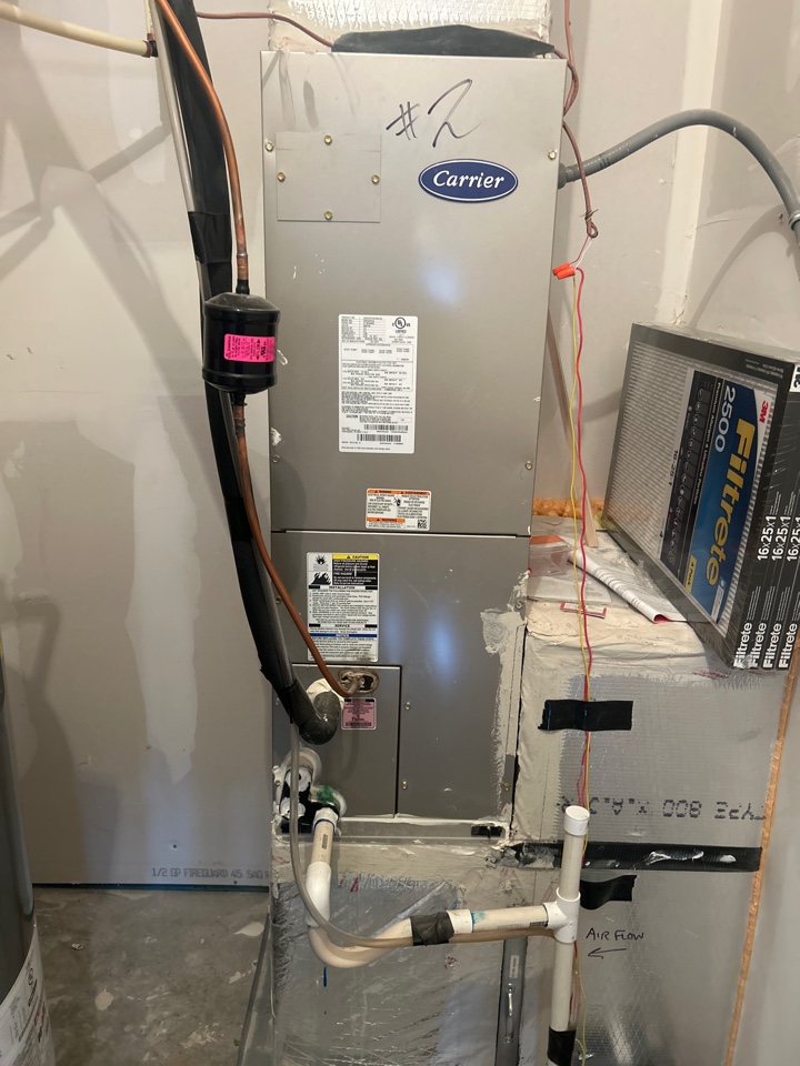 HVaC heating maintenance on Carrier heat pumps and air handlers in Smyrna 