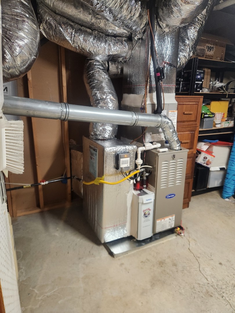 Atlanta, GA - Installed new Carrier High Efficiency 2stage variable speed gas furnace Carrier condenser Ecobee Wifi Thermostat and Aprilaire media filter 
