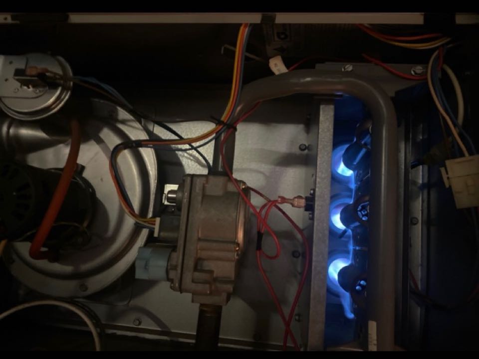 Gas furnace heat maintenance with media filter replacement. 