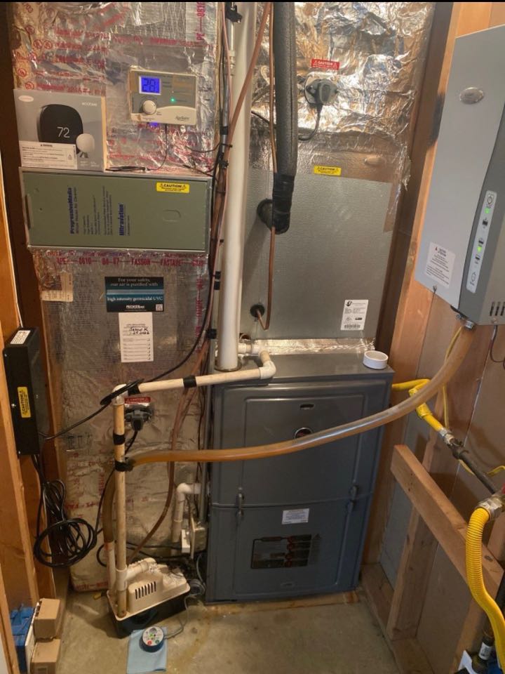 UV germicidal air purifier installed, new Ecobee pro thermostat, new blower motor, steam humidifier serviced.