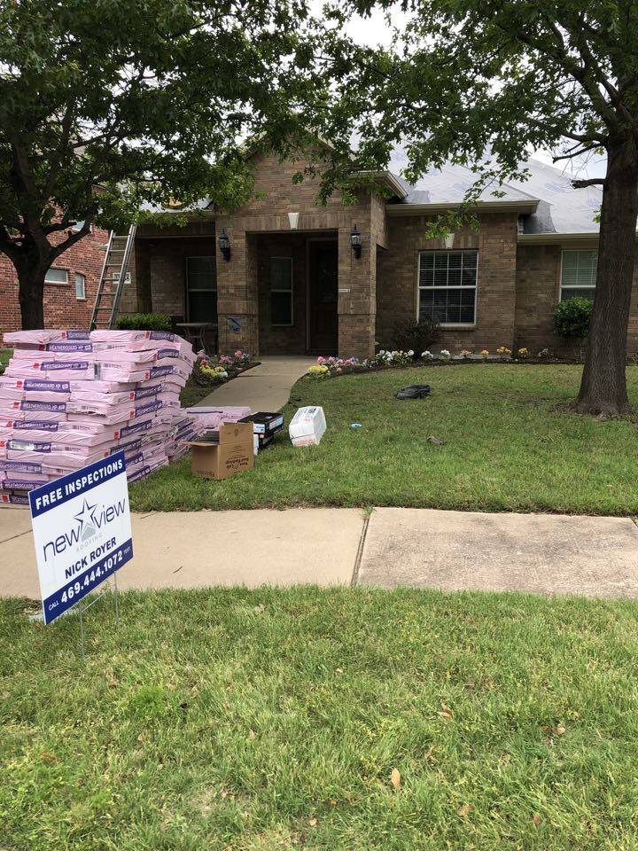 Frisco, TX - New View Crew working hard on a new GAF roof replacement due to recent wind and hail storms in the Frisco Tx area. In addition to the roof we are replacing the hail damaged gutters and replacing re staining the fence. All work was approved and paid for by Allstate insurance and the roof includes our lifetime workmanship warranty. Frisco, TX - New View Crew working hard on a new GAF roof replacement due to recent wind and hail storms in the Frisco Tx area. In addition to the roof we are replacing the hail damaged gutters and replacing re staining the fence. All work was approved and paid for by Allstate insurance and the roof includes our lifetime workmanship warranty.