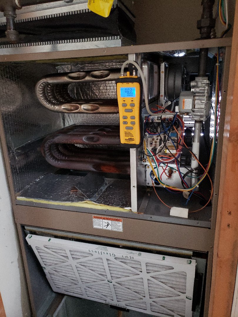 2018 Magic Pak Furnace Maintenance / Tune Up.
Regular annual maintenance check up on a newer condo package unit with an air filter change. 
