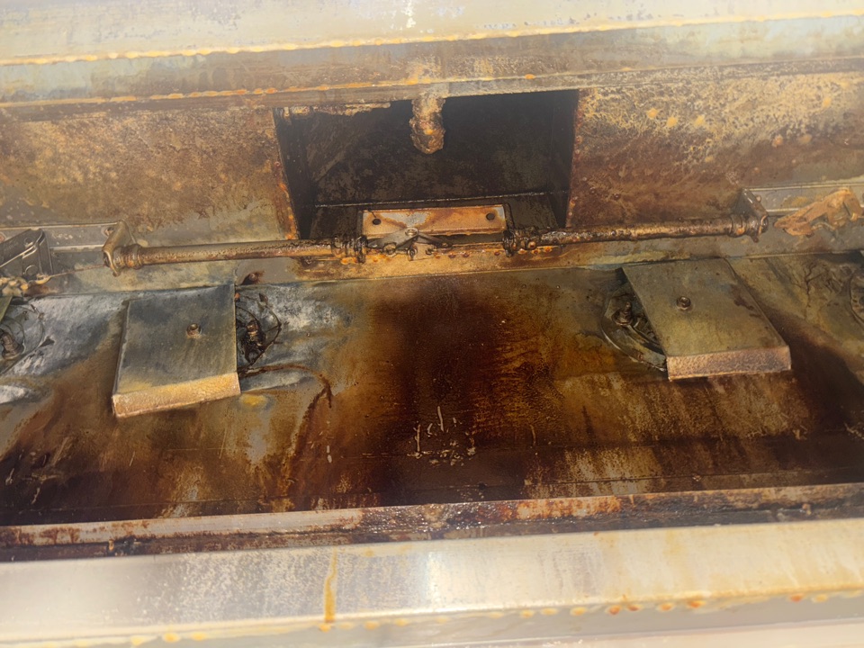 Before a hood cleaning service 