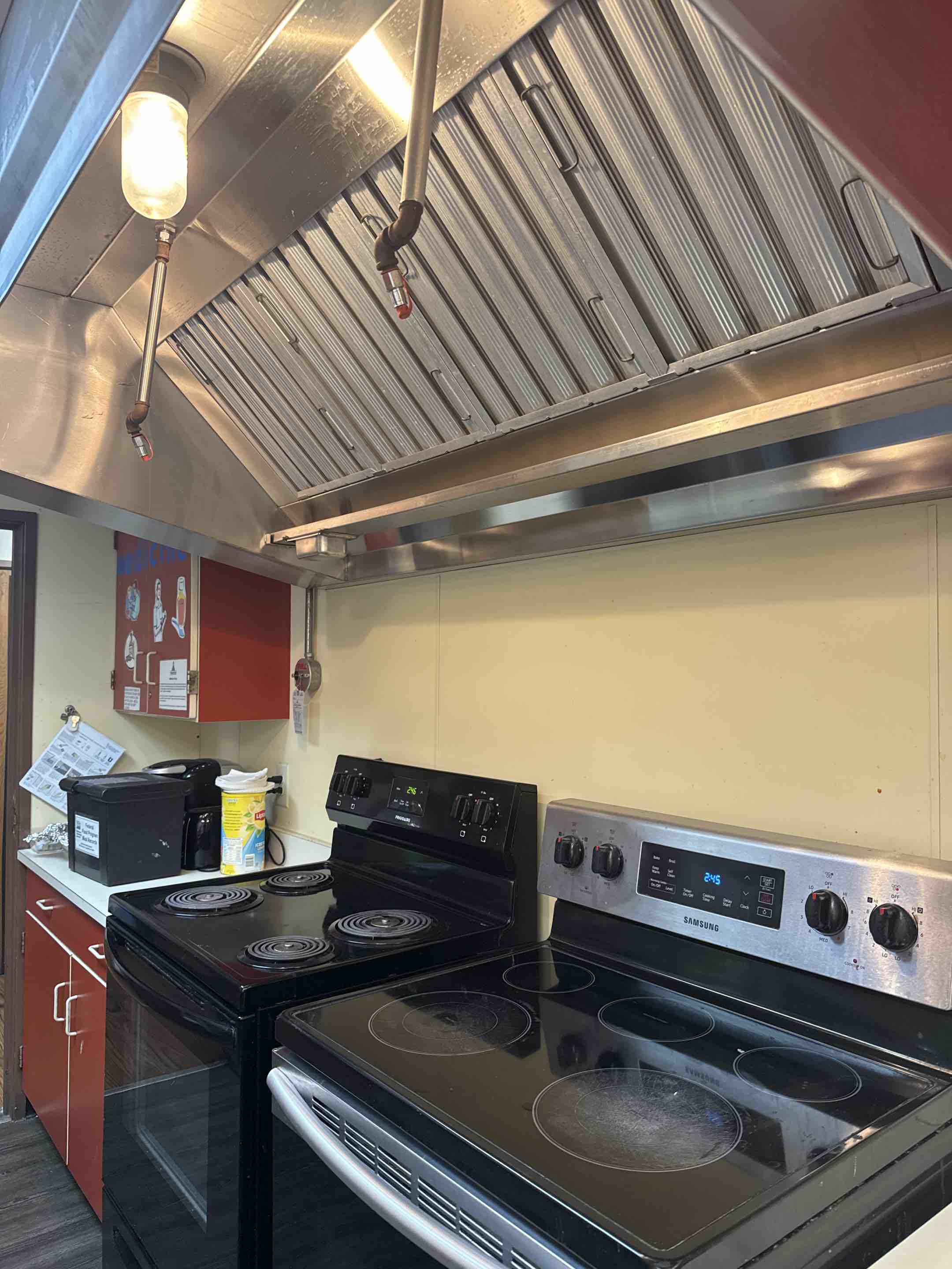 A thorough cleaning of the kitchen hood was conducted, focusing on removing accumulated grease and debris. The process began with a detailed inspection to identify areas with the most buildup. Specialized cleaning agents were applied to dissolve the grease, followed by careful scrubbing to ensure all contaminants were removed. The hood's filters were also cleaned and inspected for damage. After the cleaning, the hood was tested to confirm proper functionality. The entire process was completed with attention to detail to ensure the kitchen hood operates efficiently and safely.