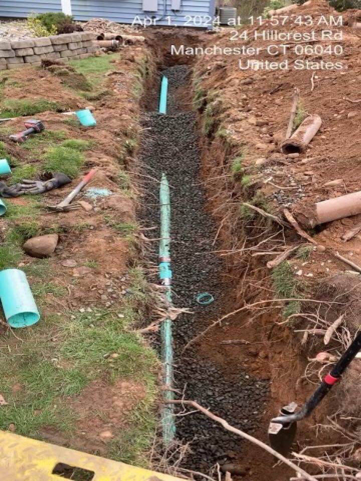 35ft sewer line repair to replace a section of sewer pipe that has sagged over time due to improper bedding and a rubber clamp without a armor band. We got the line correctly pitching and the customer flowing again!