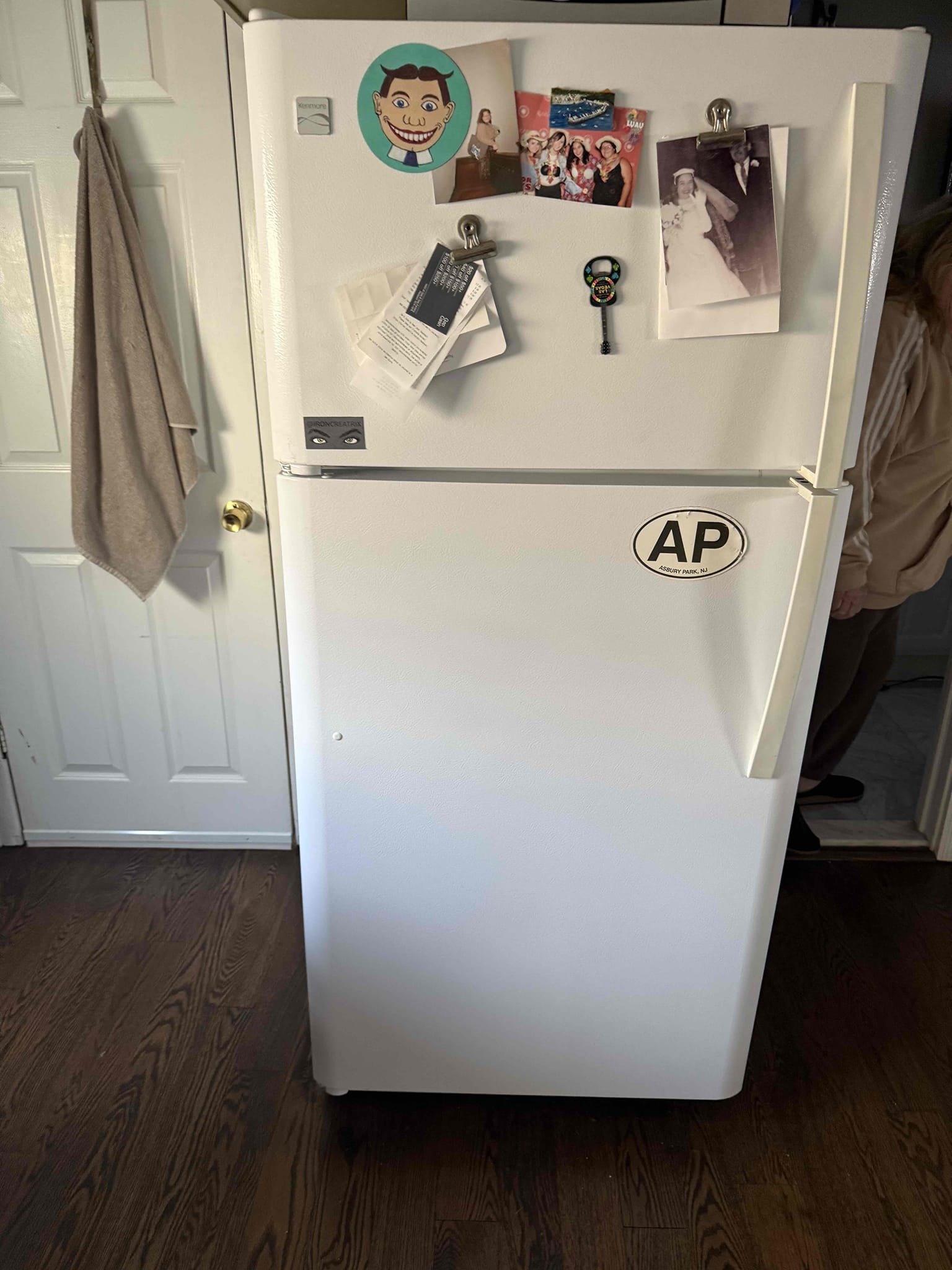 Customer stated that they would like a ice maker line installed for they fridge after inspecting Myguy plumbing will Install an ice maker valve underarm the fridge and run ice maker line through the crawlspace. For today. The customer would like the options emailed over to them. 