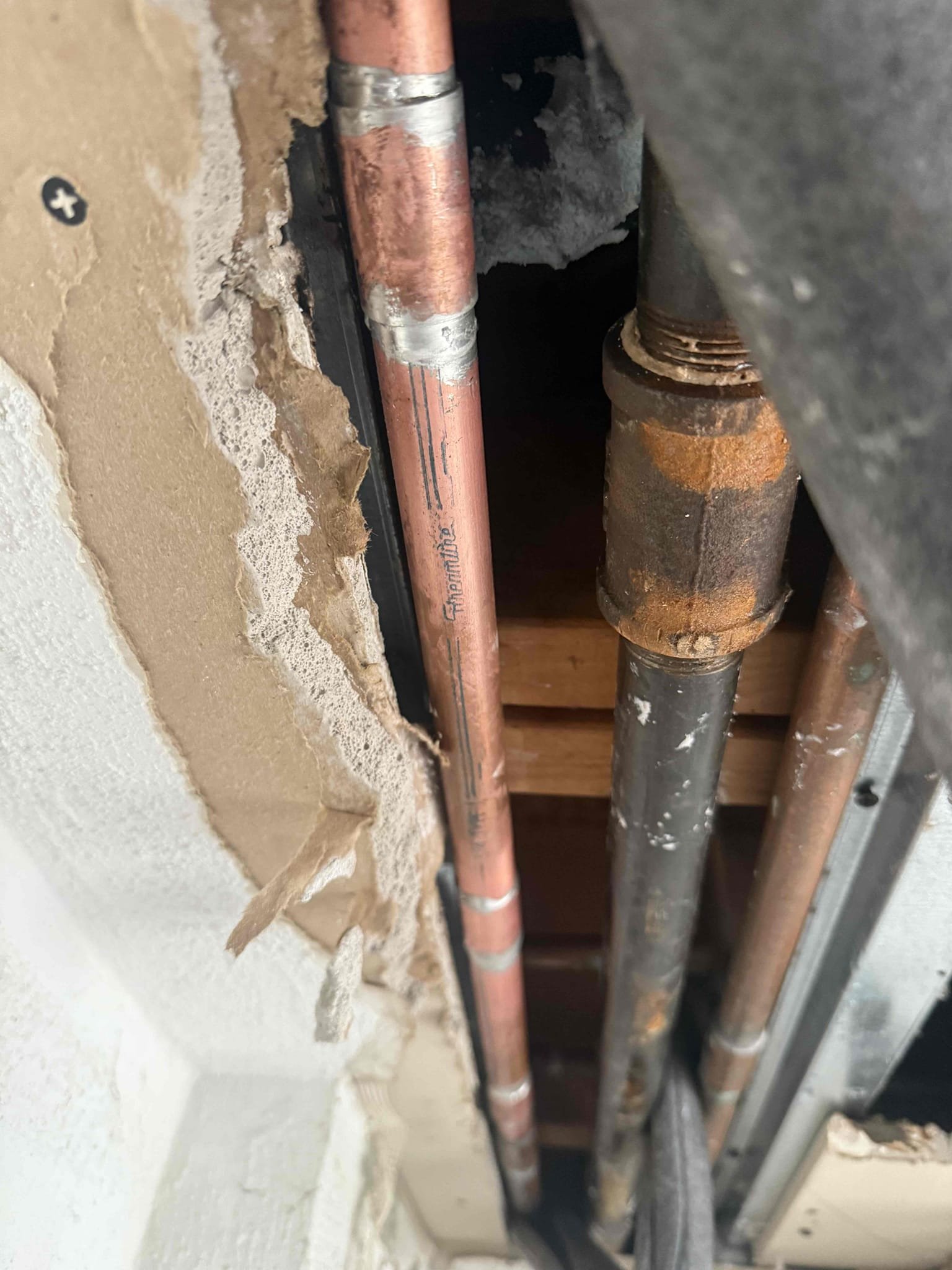 Pipe repair
Arrive to home for leaking in ceiling. Upon inspection found pinhole leak on 3/4 copper line. Customer also has tankless and should service annually. MyGuy supplied and installed material needed to fix leak on pipe. Turned water on and tested for leaks, there are none at this time.