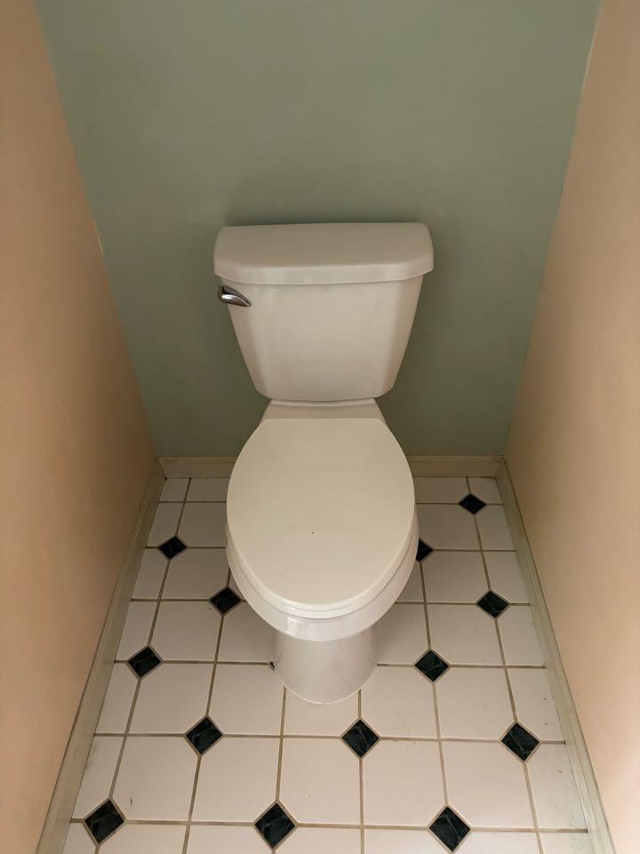 Pulled and reset toilet to fix leak. Forked River, NJ 08731 
