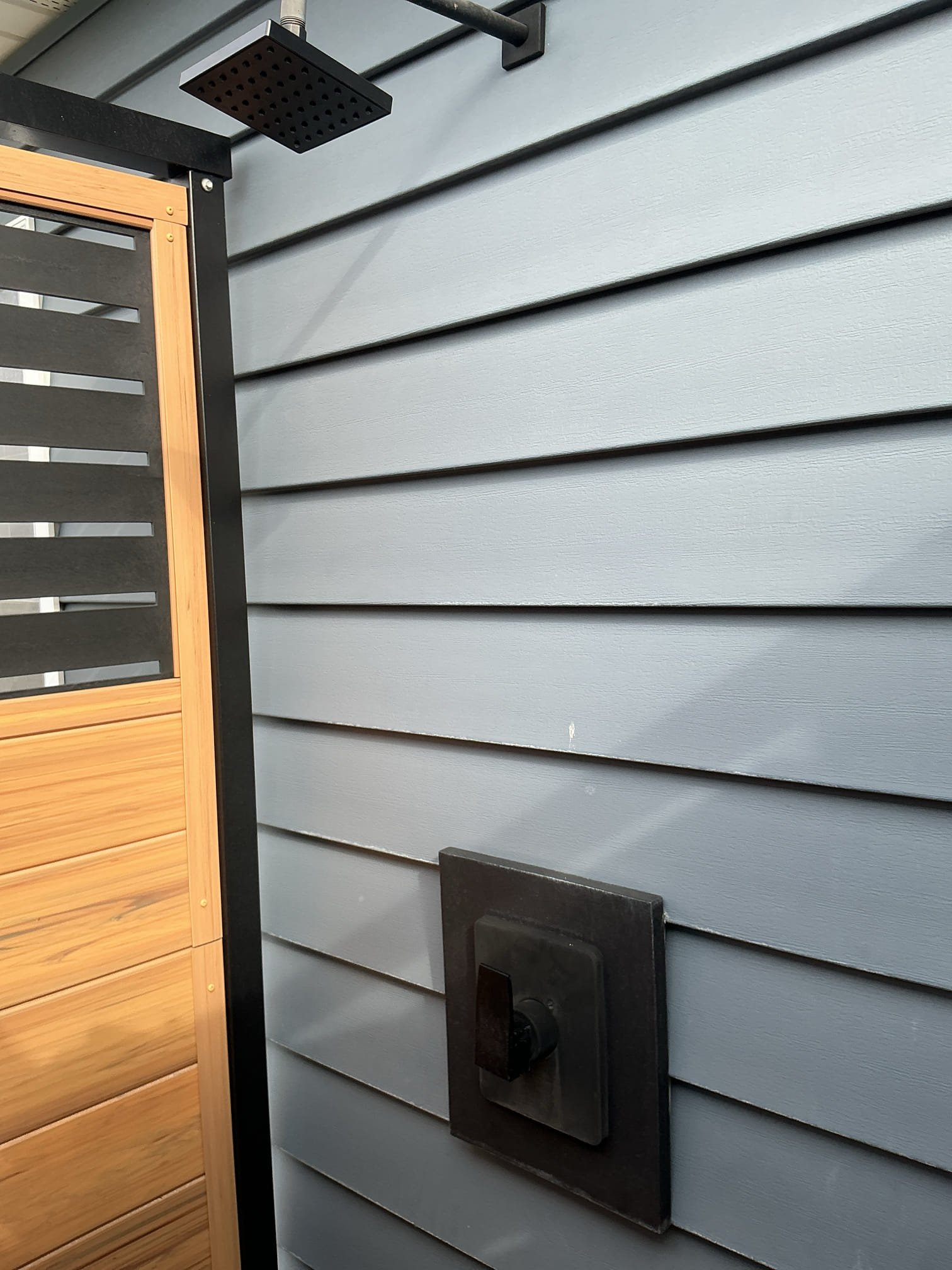 Arrived to the home, customer would like us to winterize the outdoor rinse station for the client which we do for them yearly. 
Located shut off valves and boiler drain valves in the crawlspace.
Introduced pressurized air into the system both hot and cold sides.
Water have now been removed from the piping.
Left boiler drains and shower on for the season.
Disconnected showerhead for client as well.
Rinse station is now winterized at this time.