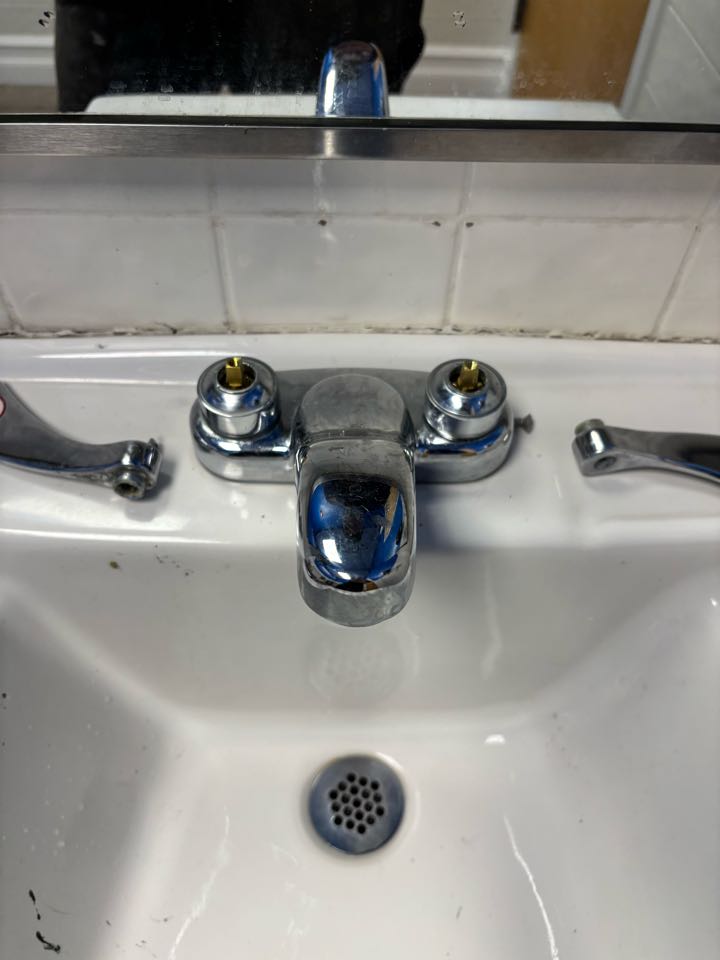 Replaced cartridges on bathroom faucet. Toms River, NJ 08753