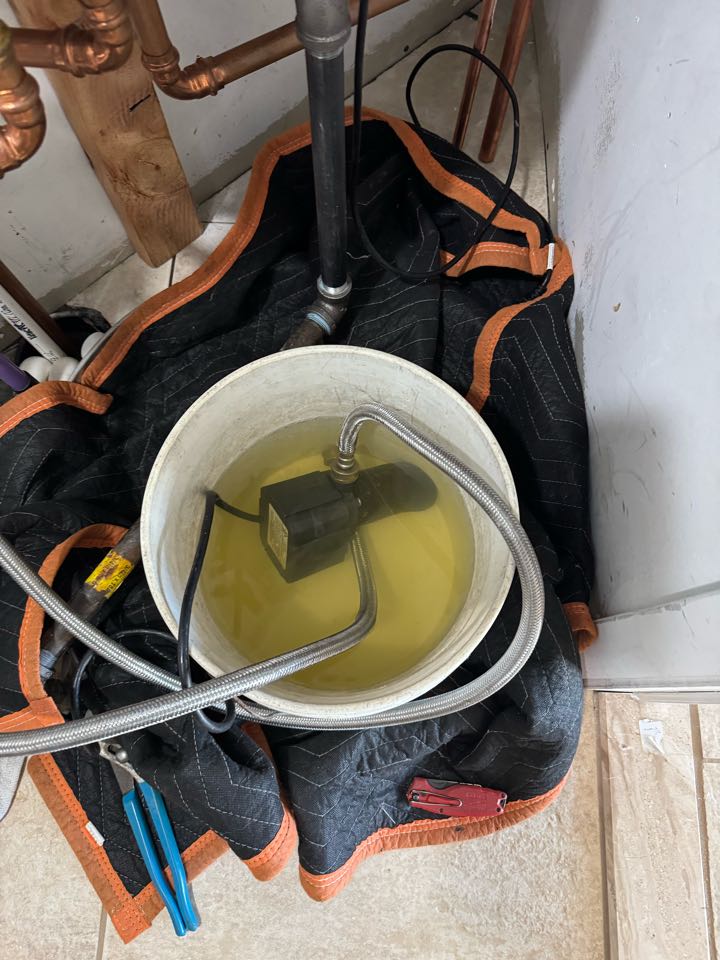 Service tankless water heater in Stafford  Nj