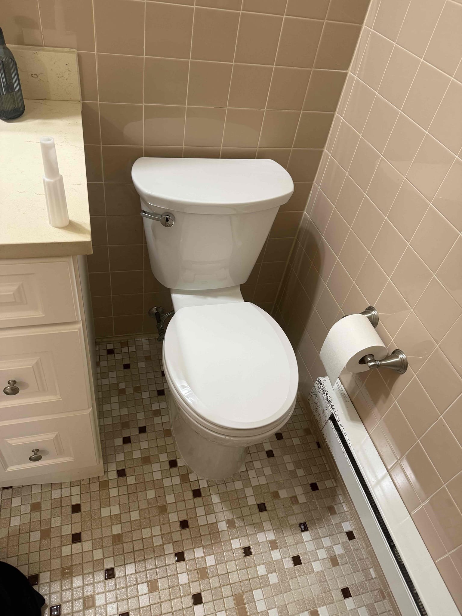 Arrived on site installed new toilet and tested all work and everything appears to be in working order and there appears to be no leaks at this time. 