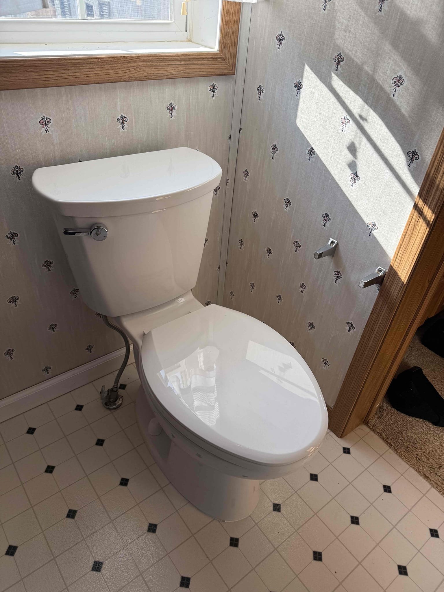 FOUND ON INSPECTION

MASTER BATHROOM
- toilet fill valve is making a weird noise, and toilet did not pass dye test, due to the age of the toilet myguy plumbing recommends replacing toilet,

HALLWAY BATHROOM
-Toilet is very wobbly and toilet did not pass the dye test, due to the age of the toilet myguy plumbing recommends replacing toilet 

KITCHEN 
Customer has multiple shutoff valves for the same fixture, it appears when the faucet was installed someone install shark bite valves after the valves that are already there. Myguy plumbing recommends replacing and removing all the valves that are unnecessary, and removing shark bites.


WATER HEATER 
-customer would like their tankless water heater flushed


Today myguy plumbing arrived on site to complete all work from home inspection, after all work was completed myguy plumbing turned the water back on to the home and tested for leaks. At this time there are no leaks present and everything is working as should no leaks.