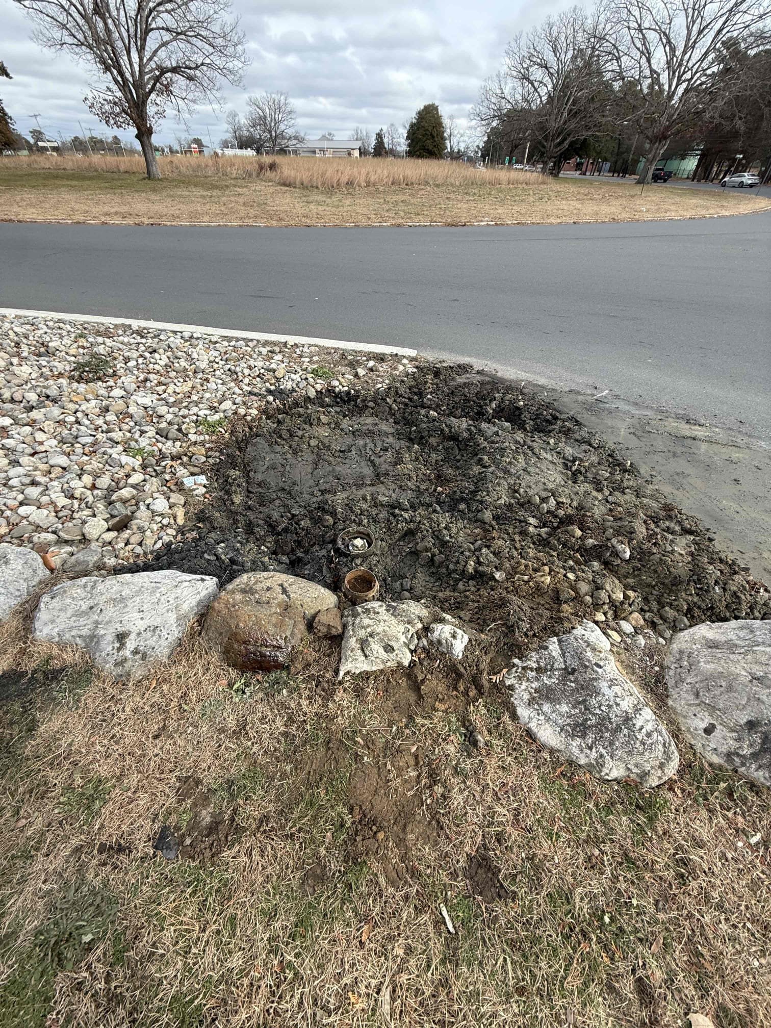 Arrived on site excavated broken section of sewer and made repairs. Tested all work and everything appears to be in working order and there appears to be no leaks at this time. Collected payment. Need to refund $400 back to customer because down deposit was never applied.