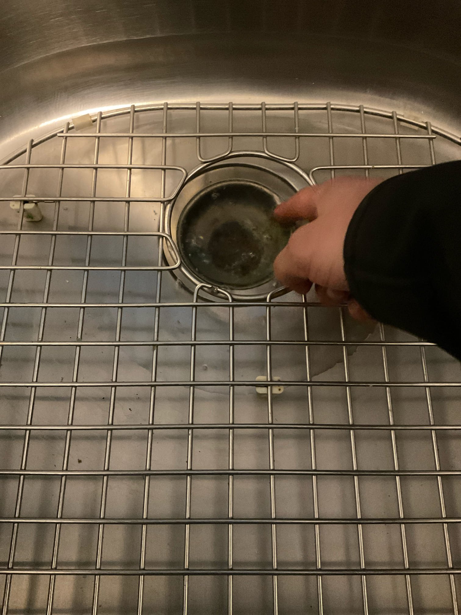 Arrived in’s its client stated his kitchen sink is backed up. Client also stated when using his washing machine it would come up out of the tub. Gave estimates to hydro jet kitchen sink and snake washing machine standpipe. Took 20% deposit and will return another day to perform work.