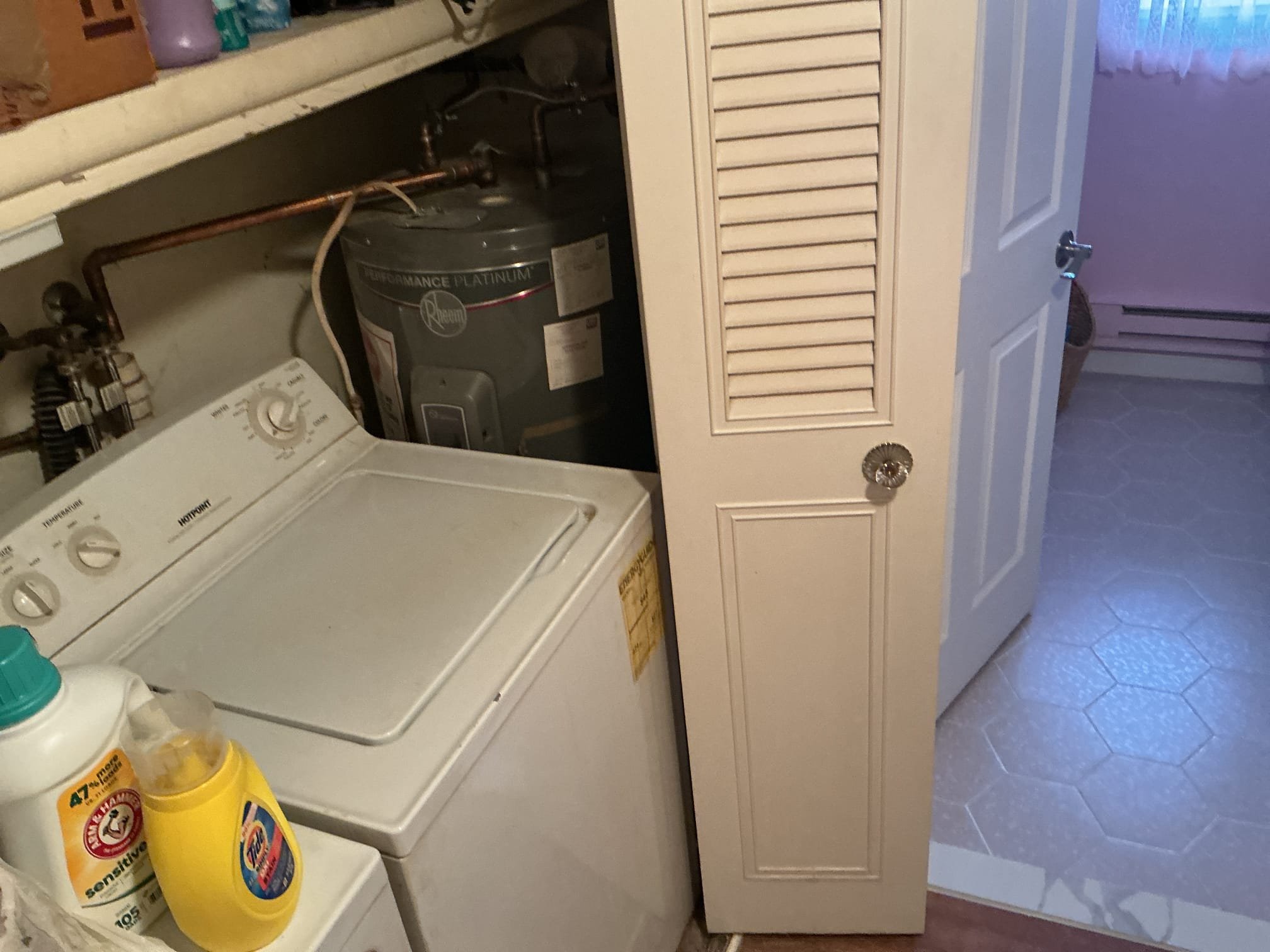 Arrived to the home, client states that yesterday they had no hot water and they can hear water in the wall, home is on a slab. There is no visible water damage anywhere that I can see, which leads me to believe that this is a potential slab leak. The sounds I am hearing appear to be coming from the wall between the water heater and the bathtub, adjacent to the kitchen stove. I have called All States Home Restoration on the customers behalf to provide leak detection on where the leaking pipe is located.