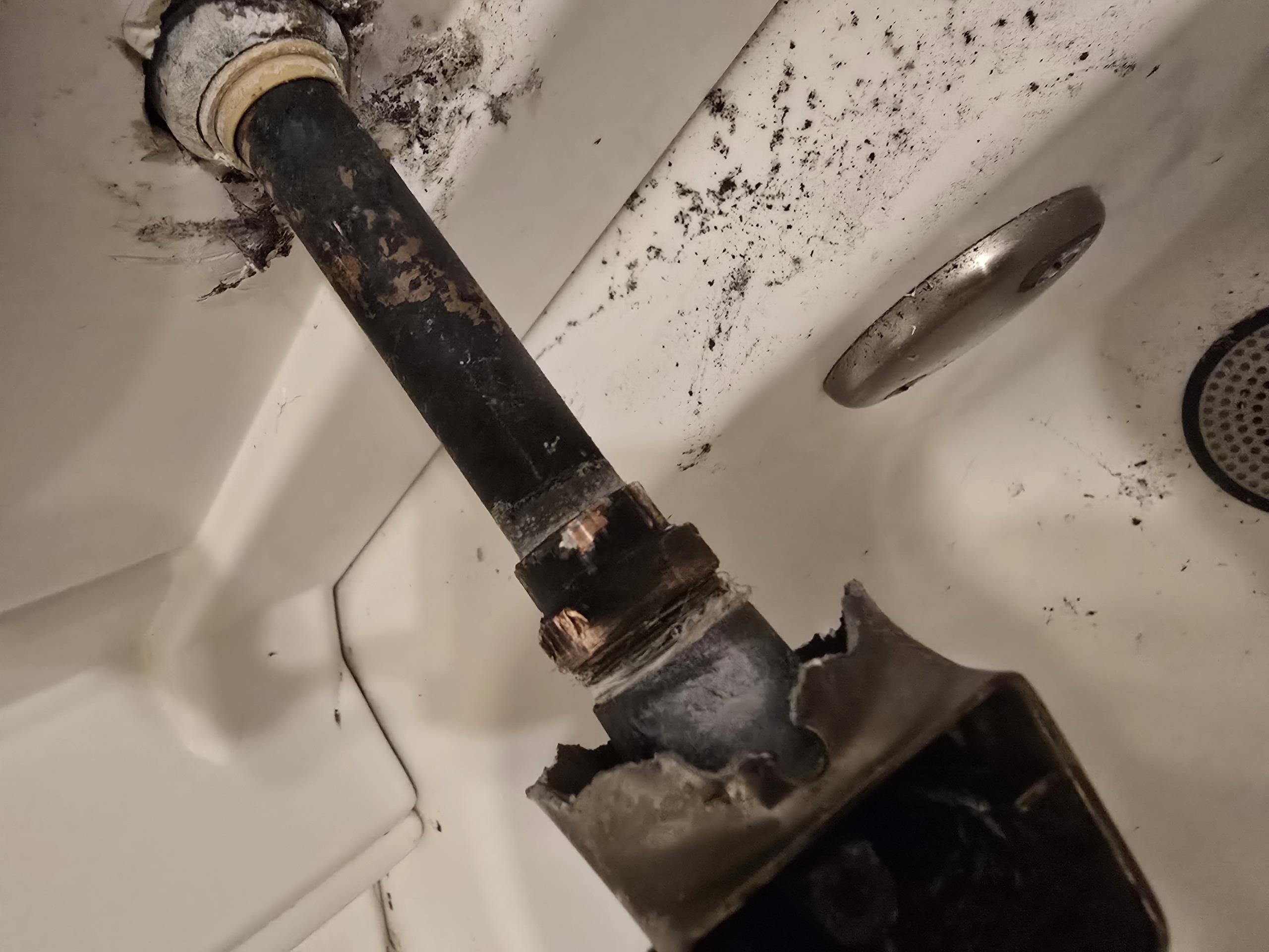 Arrived on site client stated he would like for us to install his tub spout after he attempting to get it off himself. Upon inspection client has access behind the wall and I noticed there multiple shark bites behind the wall. Offered to replace all shark bites with new diverter. Also saw that client has a gate valve for his water main and offered to replace. Client would just like to replace tub spout today. Tested for leaks and there are none at this time.