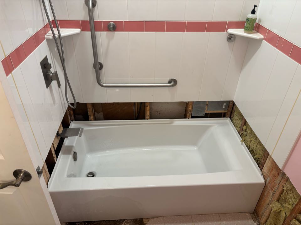 Fixed copper leak in concrete slab and replaced tub. Lakewood, NJ 08701 USA