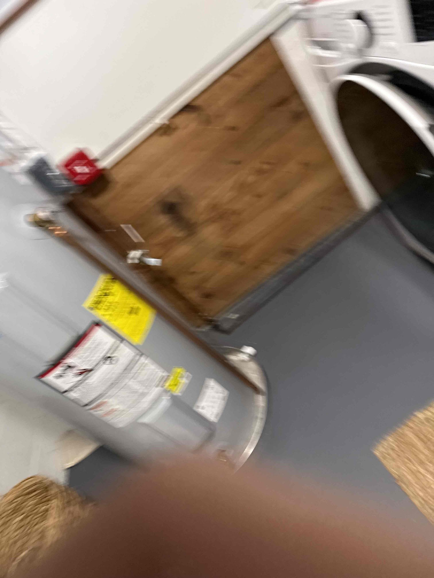 Customer stated that their water heater was not working. After inspecting we found that their is something going on wit the quick disconnect box. MyGuy plumbing recommends getting a electrician out.