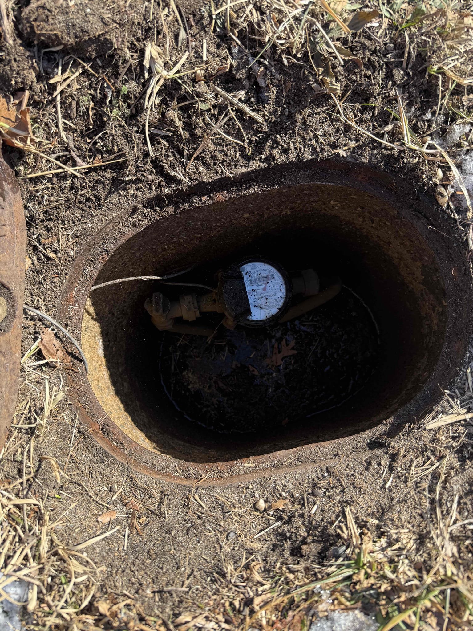 Arrived to home for main water break. Upon inspection found that when meter is turned on water immediately raises and fills pit. Gave options to replace entire line or spot repair. Would have to remove and replace sidewalk because of how close it is to pit. Collected 59 and will credit