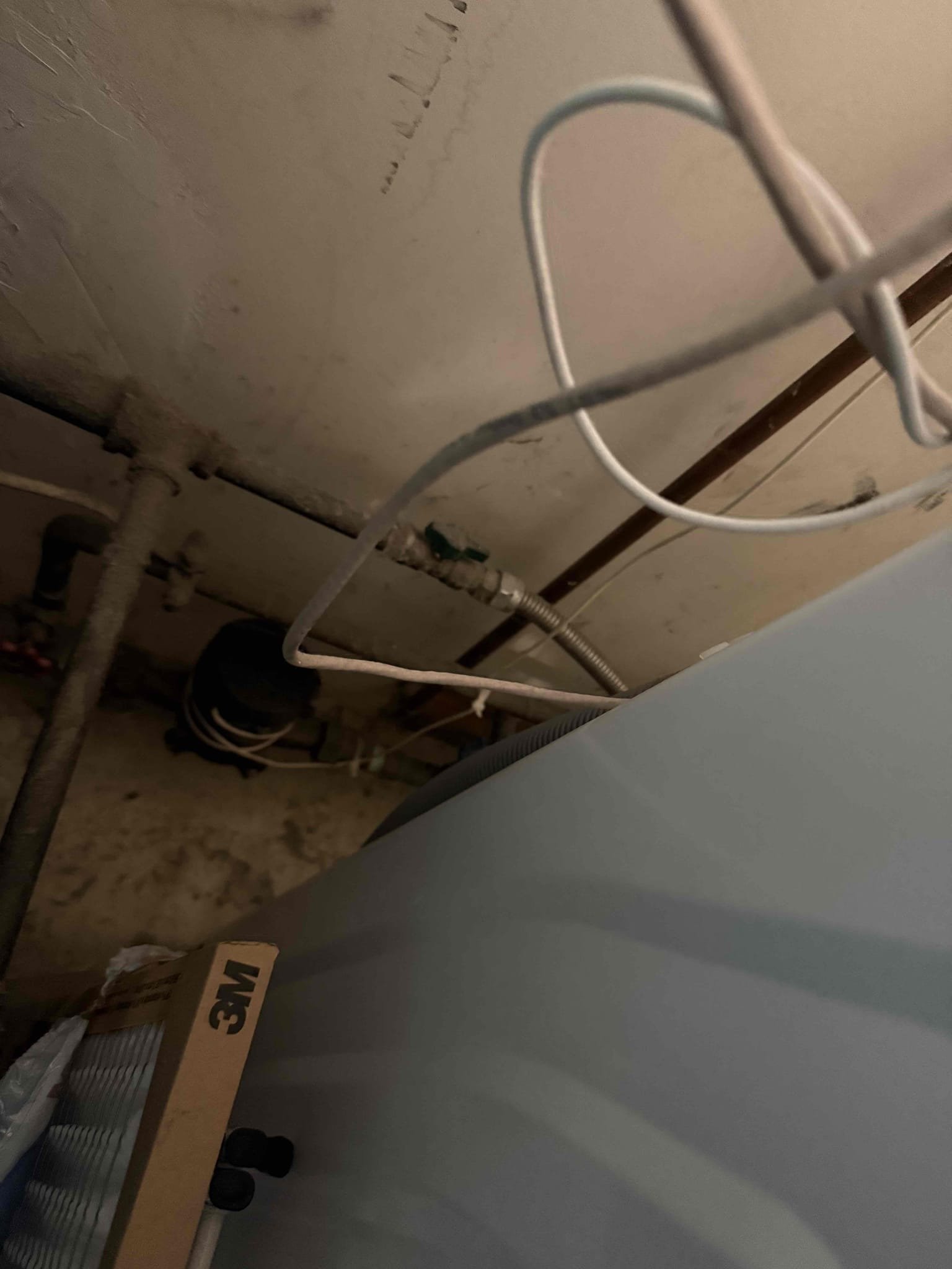 Customer stated that they would like to replace their sink and faucet in the kitchen and replace the faucet in the bathroom. MyGuy pluming wrote up estimates on what we found to get rectified. Customer will call us back if they are ready to move forward with the work.