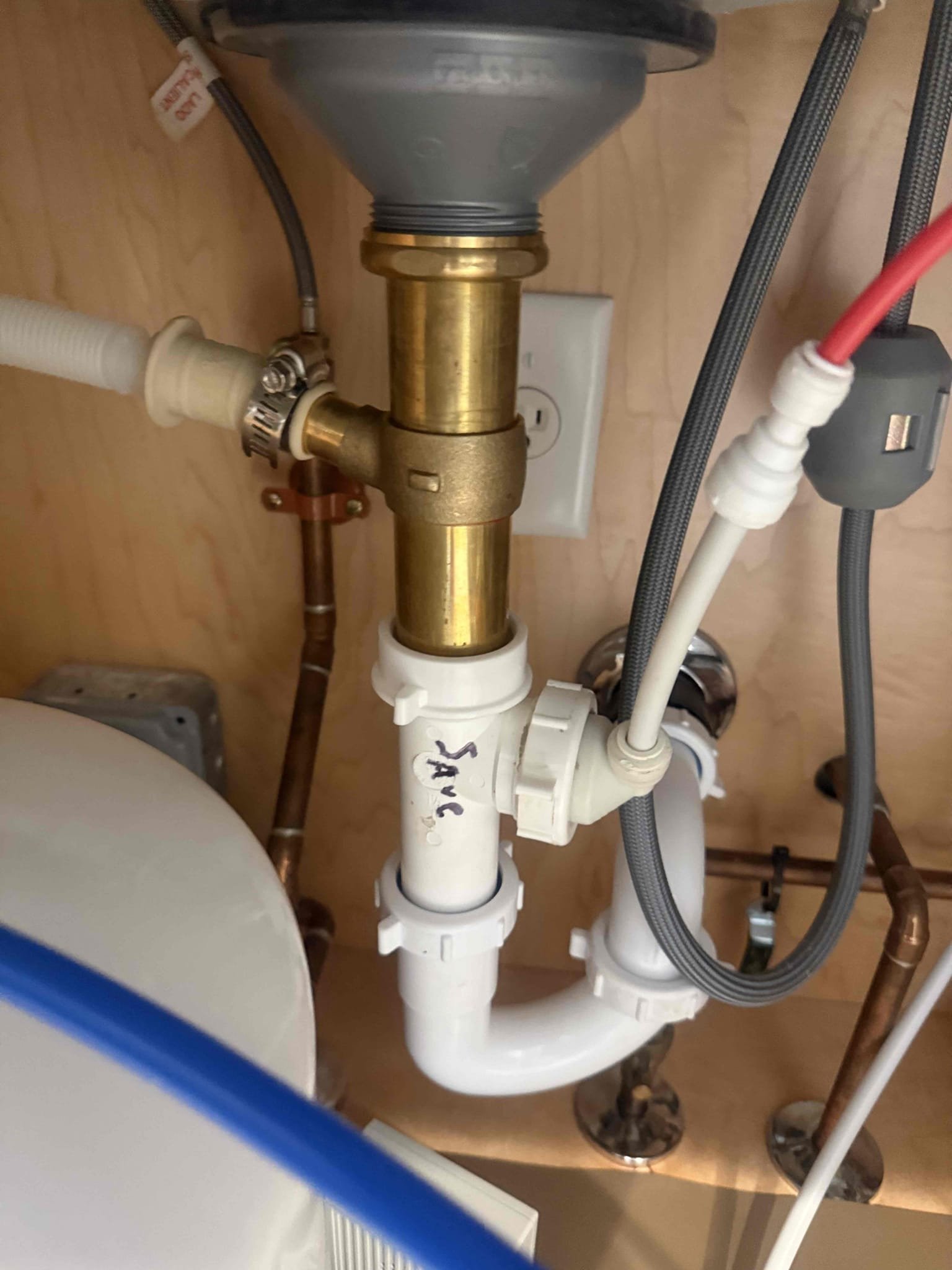 Arrived to home to install customer supplied RO system. Customer already had system in and wanted swapped. Gave options. Collected 59 and will credit