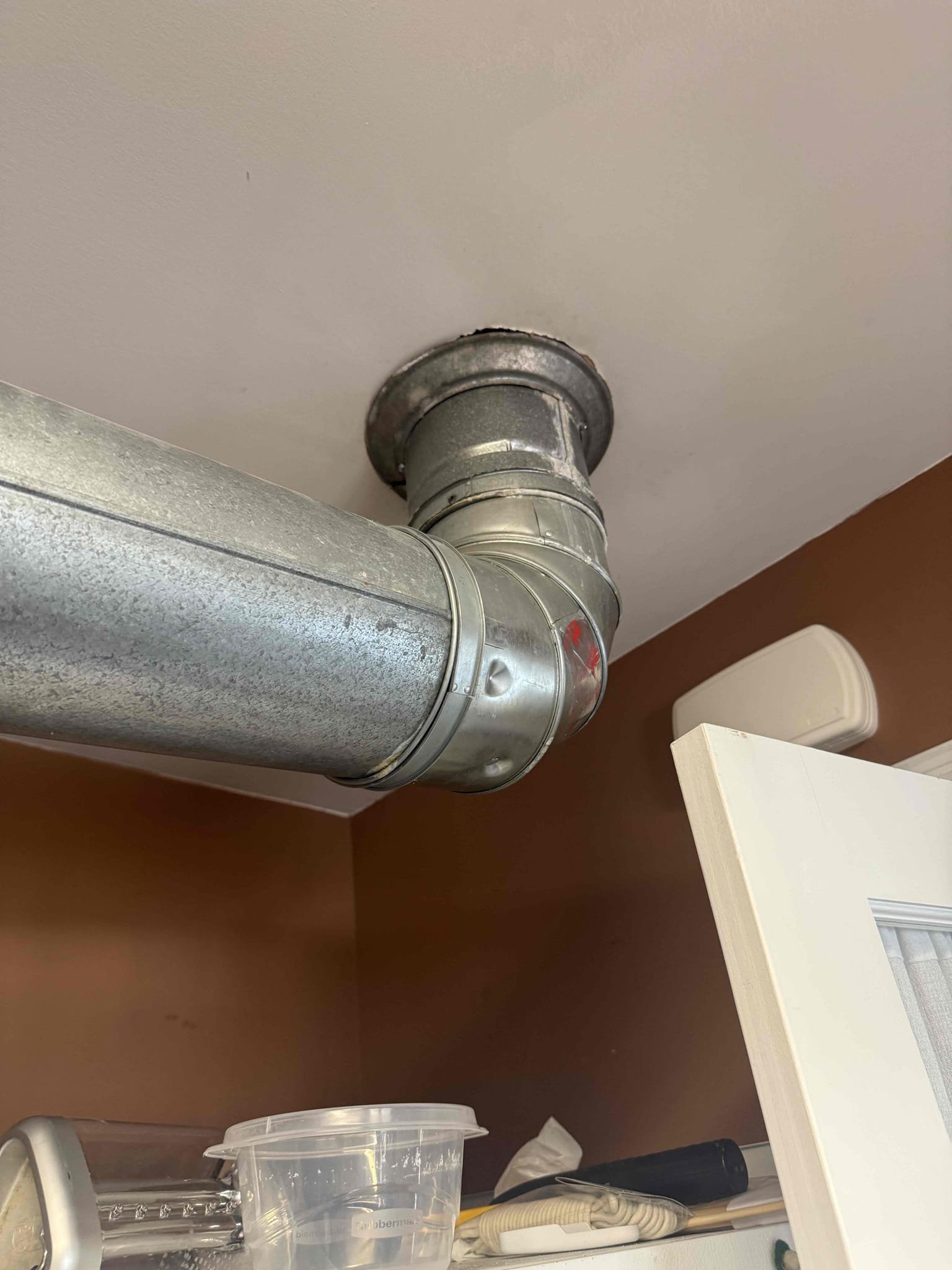 Arrived on site customer stated that they had a leak on their flu pipe, after inspecting we informed the customer that due to the cold weather outside, and the boiler exhausting the leak could be due to condensation, we also advised customer to have a roofer come out and assess the roof cap.