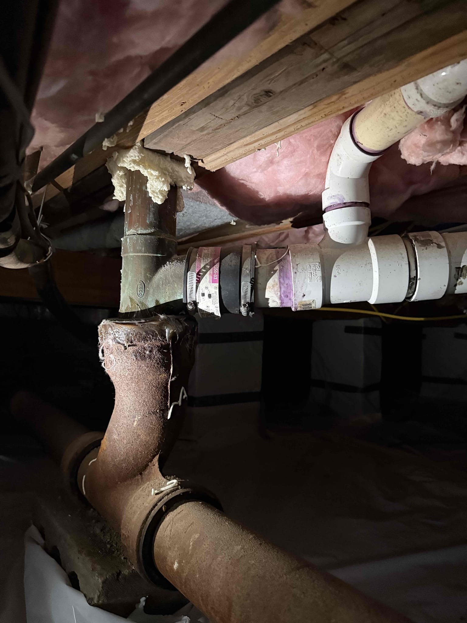 Arrived on site customer stated that their hose spicket was leaking and they couldn’t turn the valve off. After going into the crawl space, my guy was able to valve off for hose spicket. My guy plumbing gave customer options to replace hose bib and valve. For today, customer would like options emailed over to them. Customer will call back once the weather gets warmer to do the job. 