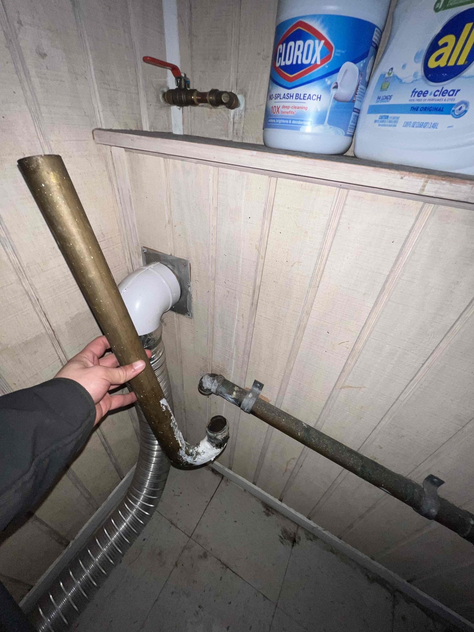 Arrived on site client stated the pipe for his washing machine broke and since he’s getting a new washing machine he would like the washing machine valves changed as well. Gave options to swap both valves and repair the washing machine drain or just to to repair drain. Client would like to replace both drains and repair pipe today. Replace old boiler drains with blue and red handle quarter turn valve for the washing machine and repiped washing machine standpipe and trap. Turned the water back on to test for leaks and there are none at this time. Client is now a member.