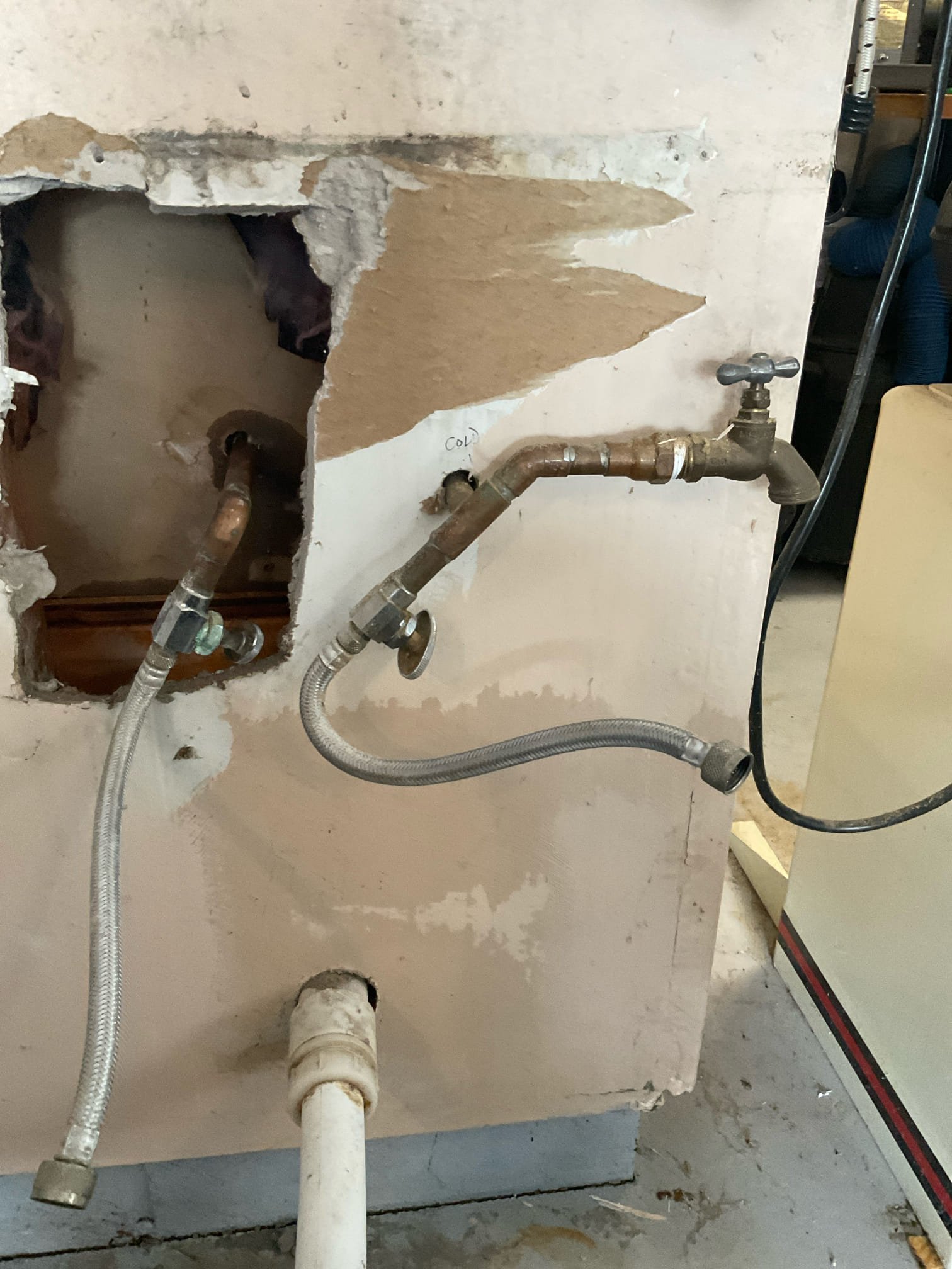 Arrived on site client stated they had a bursted pipe on the wall. Upon inepction the hot side under the slop sink bursted in the garage. Shutoff valves for the slop sink were old so gave the client options to replace those as well. Client does not want to move forward with any options at this time.