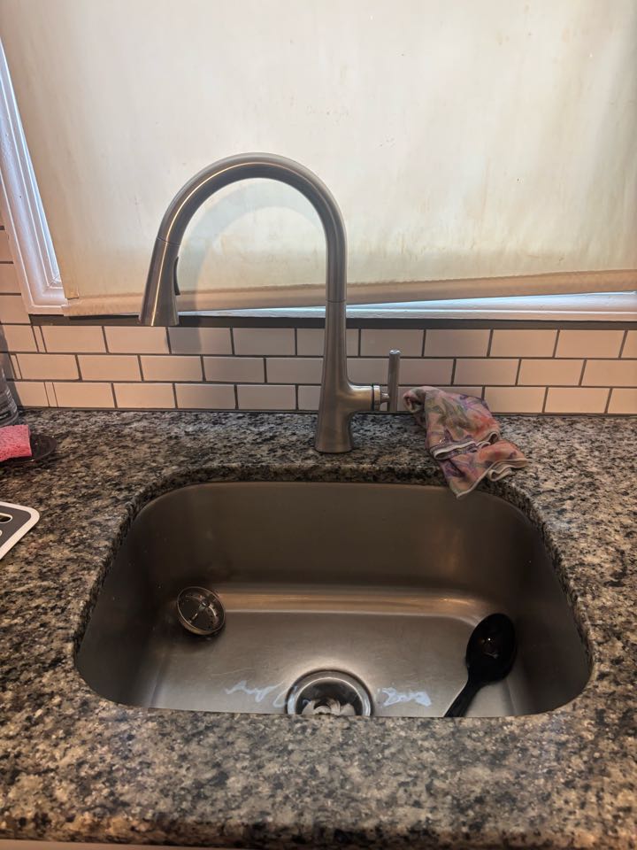 Installed customer supplied kitchen faucet and replaced shower cartridge.
Beachwood, NJ 08722