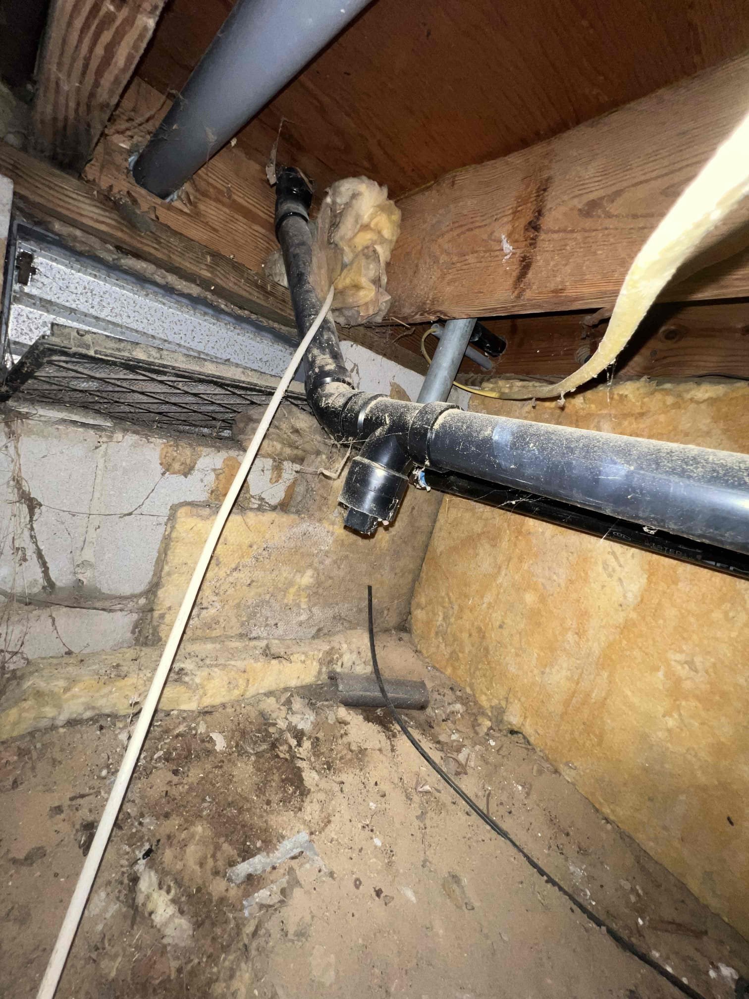 Arrived on site client stated their toilet is rocking and the kitchen handle is loose. When checking in the crawlspace I found a cleanout improperly installed so we left prices for that. Left client multiple different options. Collected the visual diagnostic. 