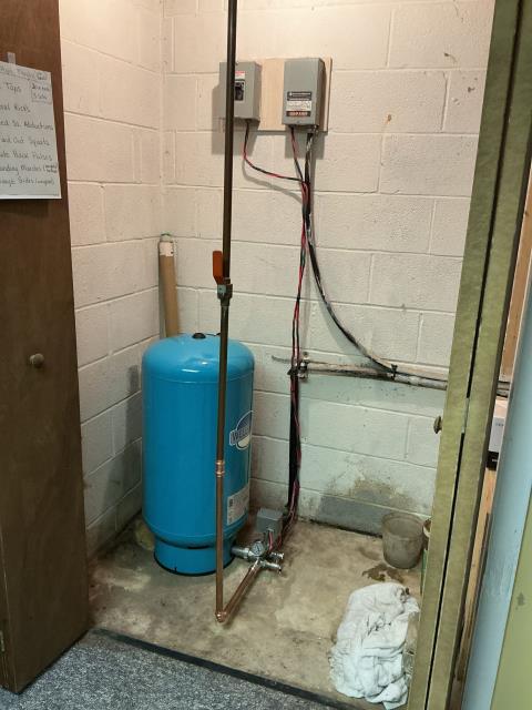 Completed replacement of corroded well water storage tank with new WR80 model. Properly connected new tank to existing copper piping system, ensuring all brass fittings and pressure switch connections were secure. System tested for proper pressure regulation and functionality before finalizing installation.