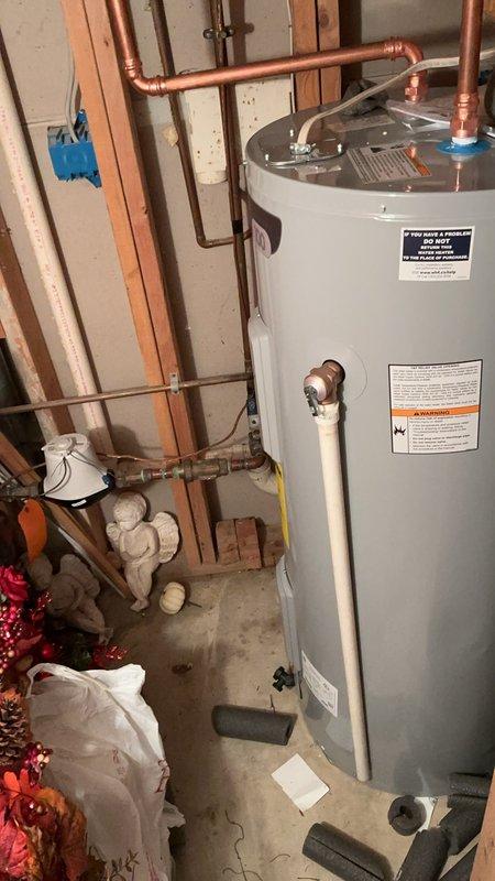 Successfully replaced defective AO Smith water heater under manufacturer warranty. Installed new unit with proper copper pipe connections, ensuring all plumbing fittings were correctly soldered and leak-free. Verified proper operation of all valves and connections before completion.
