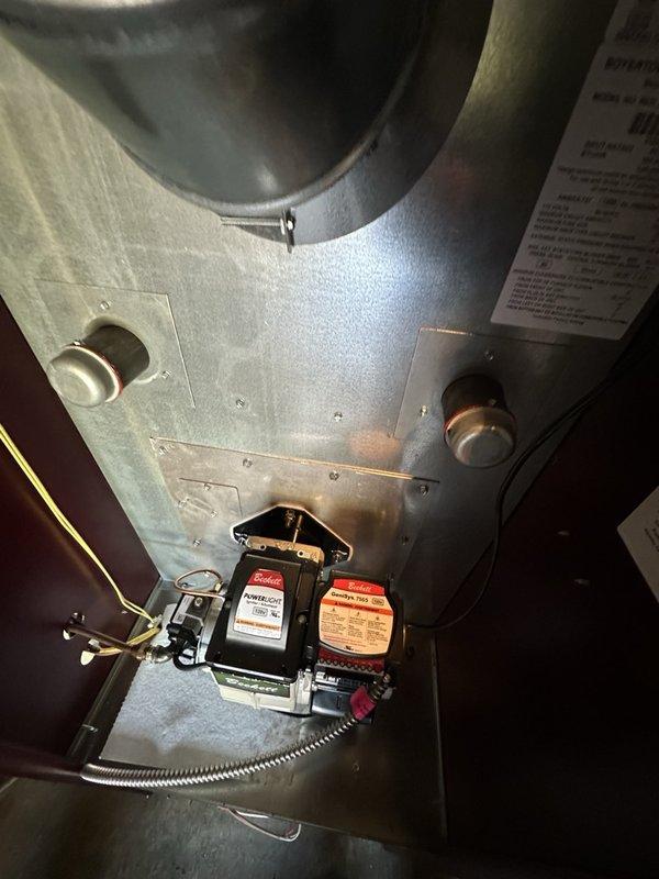 Performed comprehensive oil heating system inspection as part of post-installation follow-up service. Inspected burner assembly, motor components, ignition system, fuel line connections, and all internal mechanical components to verify proper operation and system integrity. All equipment found to be functioning within normal operating parameters with no issues identified.