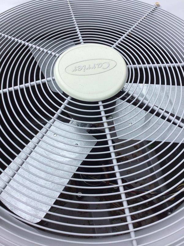 Completed CPM heating inspection on Carrier HVAC system installed in 2023. Replaced humidifier pad as part of preventive maintenance service. Unit operating properly with all components functioning within normal parameters.
