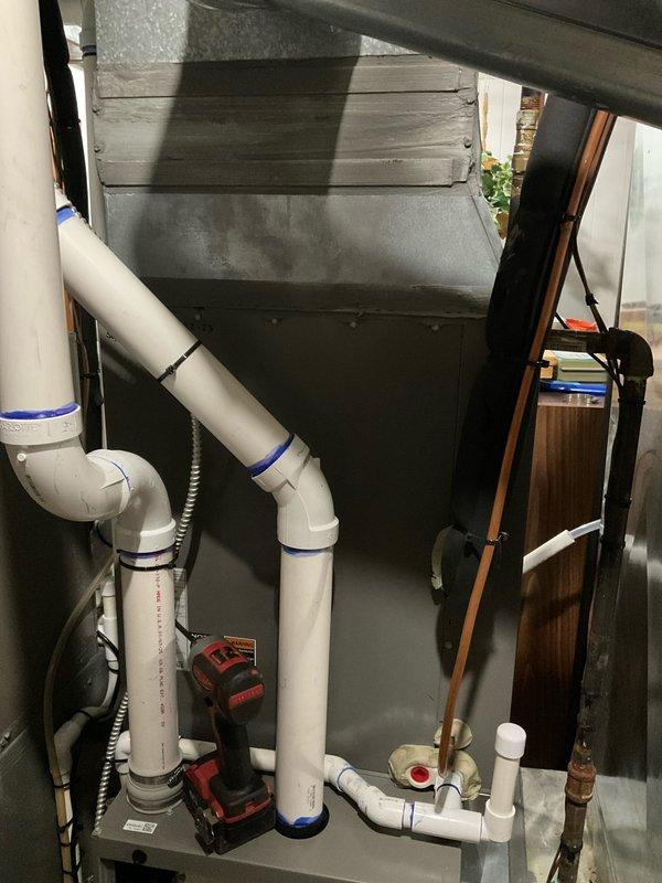 Completed routine maintenance agreement visit for air conditioning system. Inspected air handler unit, refrigerant lines, and condensate drainage system. Observed frost accumulation on suction line indicating proper system operation during cooling mode. Verified all mechanical components, piping connections, and mounting hardware secure and functioning within normal parameters.