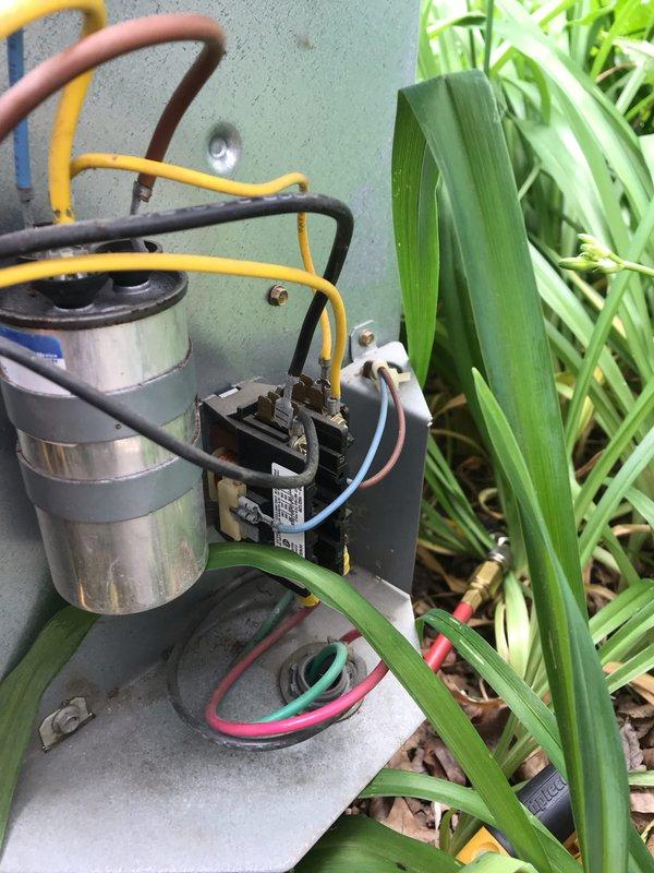 Responded to service call for air conditioning unit not cooling. Upon inspection, found faulty contactor and capacitor in outdoor condensing unit. Replaced defective electrical components and verified proper system operation with unit cycling correctly and achieving target temperatures.