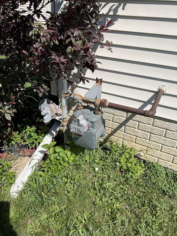 Conducted on-site assessment for 80% AFUE furnace replacement. Inspected existing air handler unit in basement mechanical room and evaluated current system configuration, including blower assembly, ductwork connections, and electrical components. Documented equipment condition and provided replacement estimate for new furnace installation.