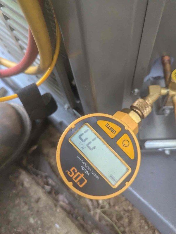 Completed installation of 4-ton air conditioning unit and evaporator coil in right side yard location. System was fully commissioned with refrigerant manifold testing, vacuum procedures performed to manufacturer specifications, and all electrical and mechanical connections verified. Final pressure testing confirmed proper system operation and refrigerant charge levels within acceptable parameters.