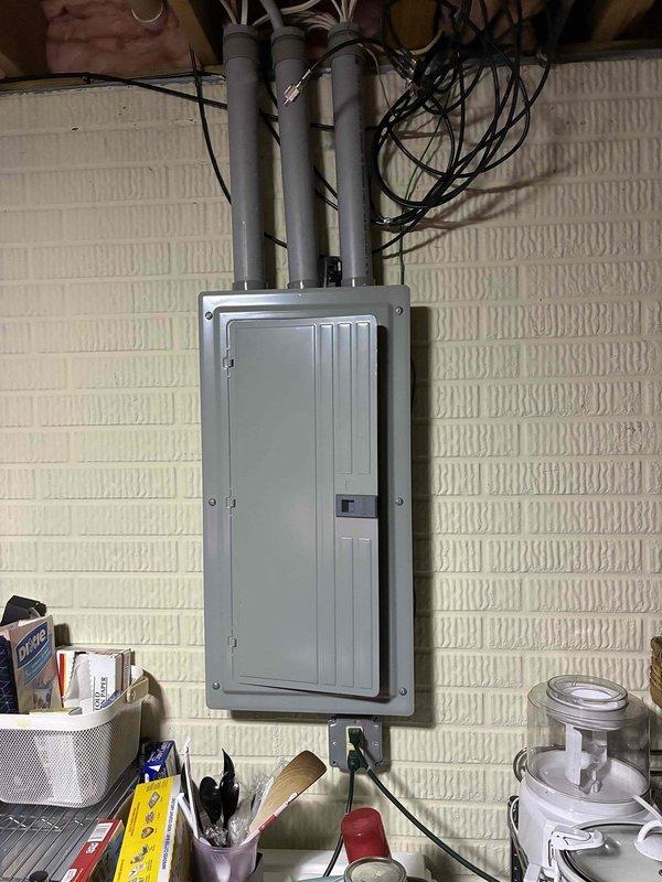 Conducted on-site evaluation for complete HVAC system replacement. Existing air conditioning unit determined to be beyond economical repair despite recent capacitor replacement, with furnace also requiring replacement. Assessed electrical infrastructure and thermostat wiring configuration to prepare comprehensive estimate for new furnace and AC system installation.